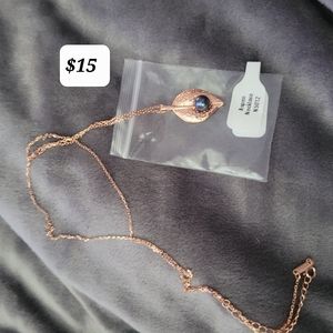 Vantel pearls necklace